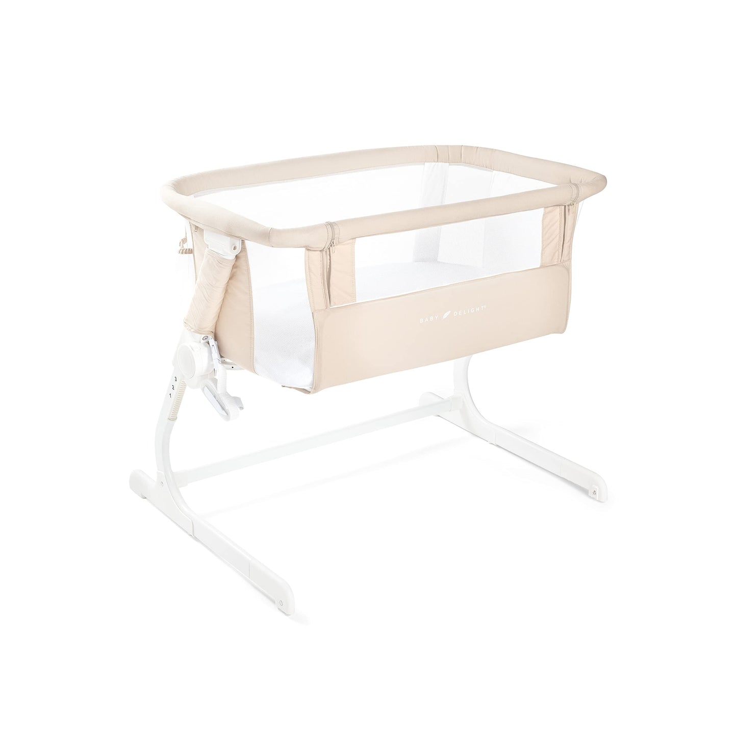 Baby Delight Beside Me Dreamer Bassinet Bedside Sleeper