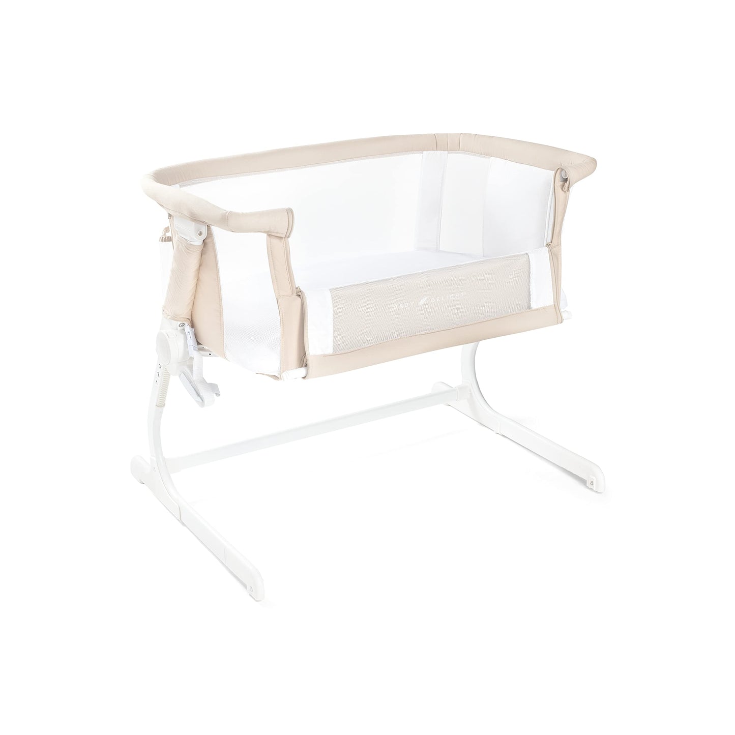 Baby Delight Beside Me Dreamer Bassinet Bedside Sleeper